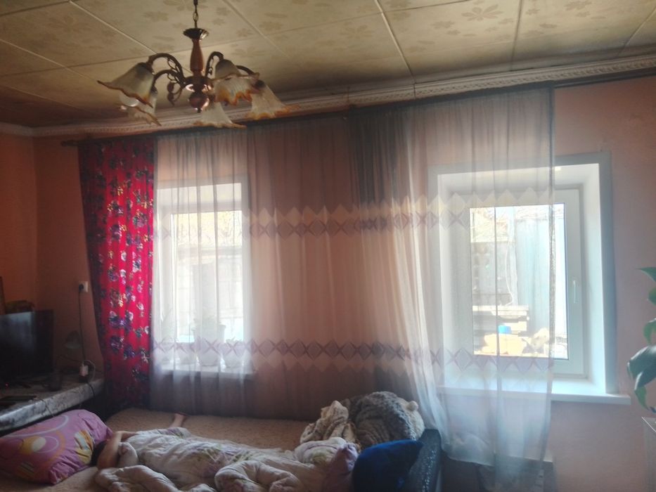 Продам дом на электро товаров.