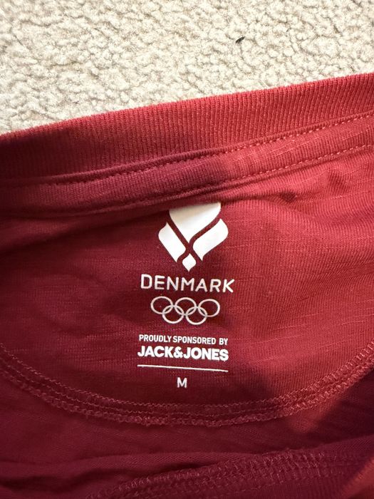 Маркови дрехи за повече информация на лично същобщение