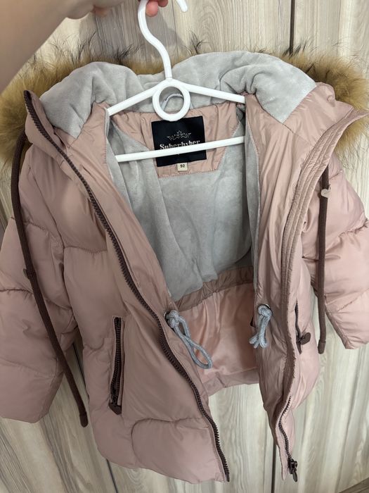 Продам куртку детскую