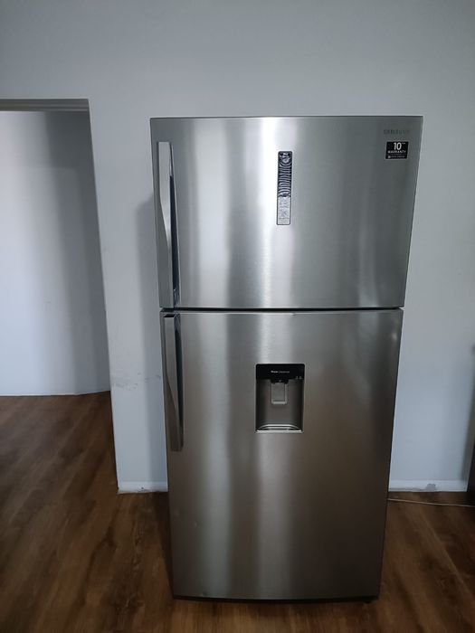 Продам холодильник Samsung