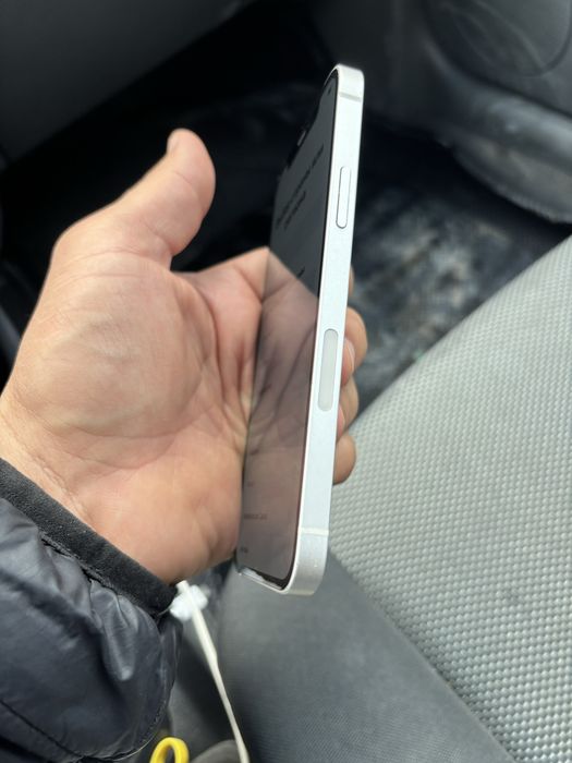 iPhone 12 White 128gb icloud идеал