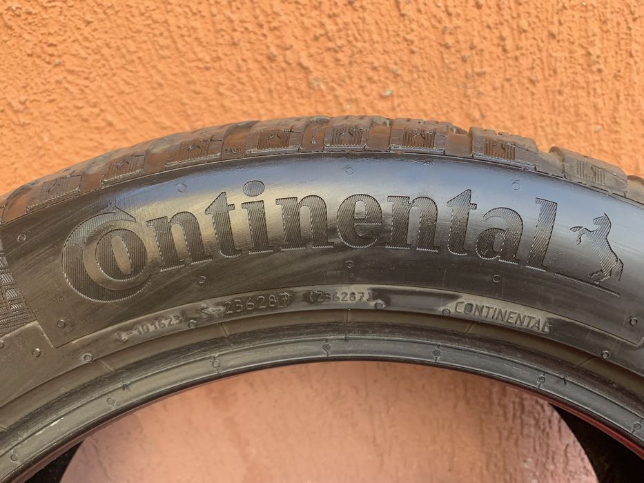 Vand doua anvelope continental iarna 17