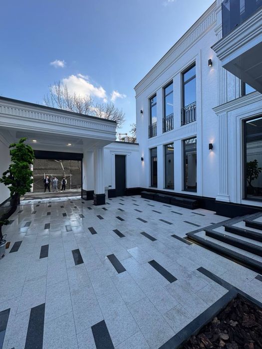 Мирзо Улугбек район Улица Никитина Продается Новый Дом 3.соток 450м2