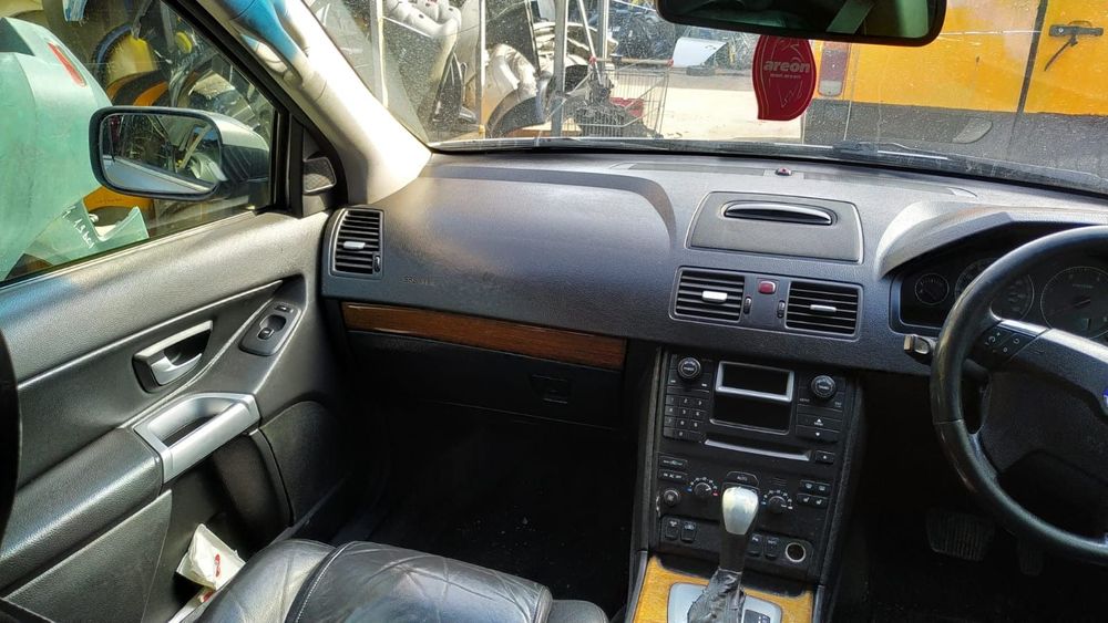 Dezmembrari  Volvo XC90 1  2002  > 0000 D5 Motorina