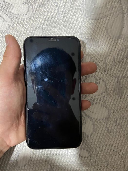 Продам айфон xr 64гб