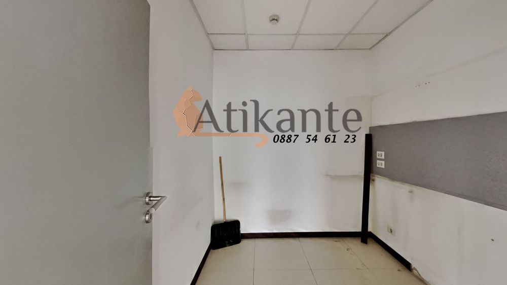 Дава се под наем Офис в София, Център - 175 кв.м за 2618.34 € - Снимка #3