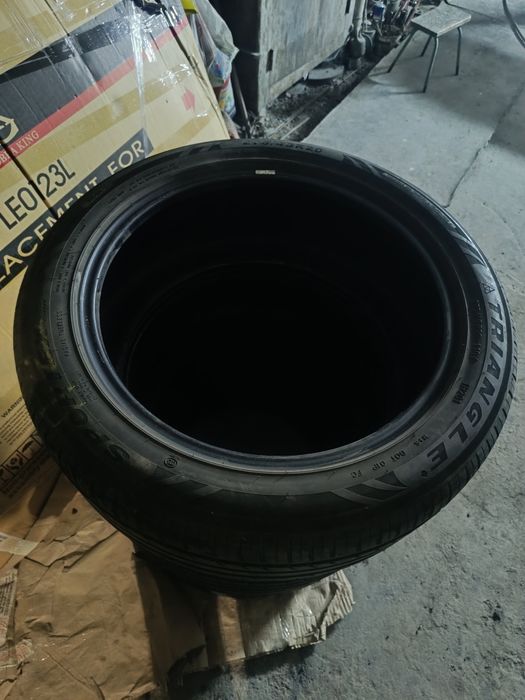 Продам комплект резины 275 45 r20