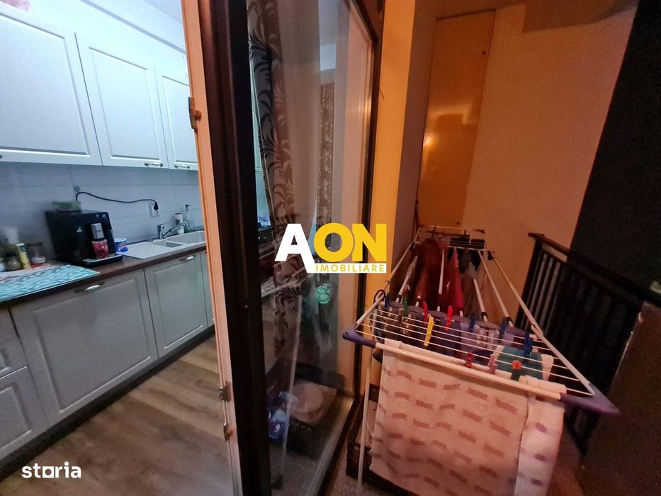 Apartament 3 Camere, 83 mp, Decomandat, Cu Garaj la Subsol