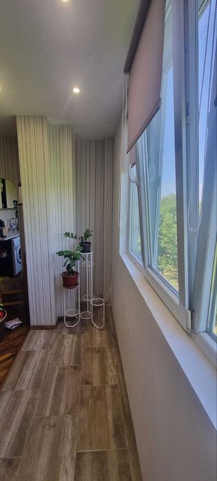 Продава се Тристаен апартамент в Видин, Център - 108 кв.м за 444 €/кв.м - Снимка #10
