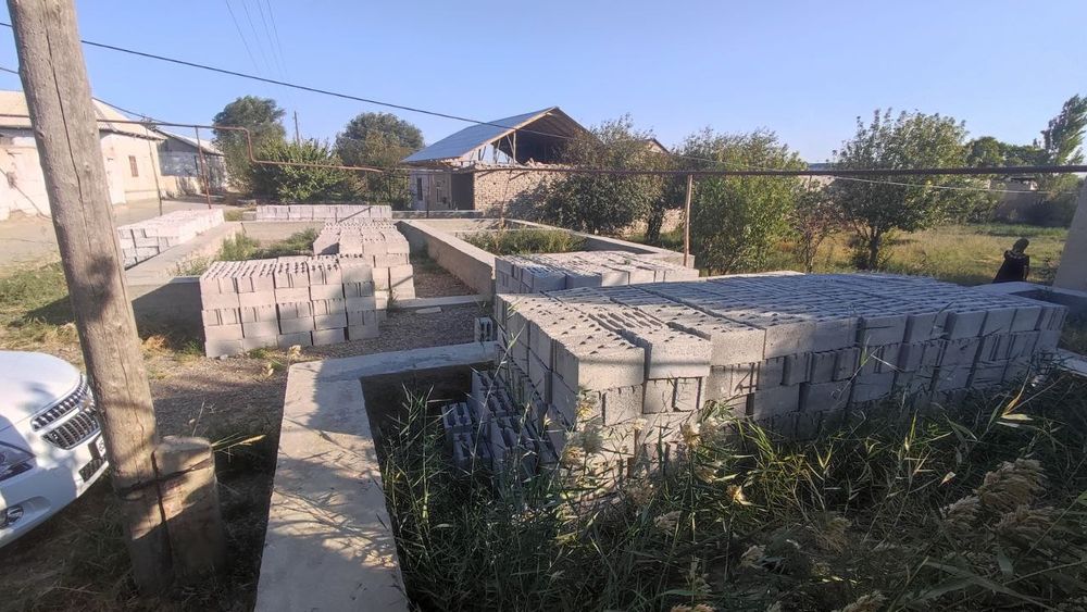 To‘liq bitmagan  uyjoy sotiladi