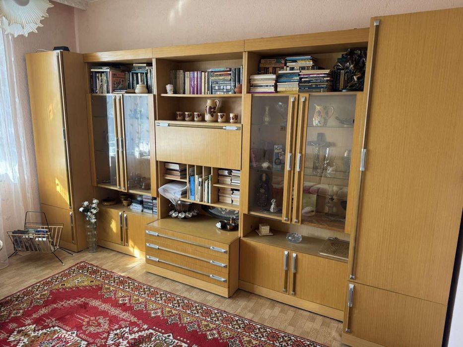 Холова секция дърво