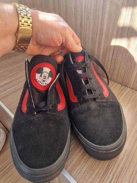 Лимитирани спортни кецове Vans Mickey Moyse