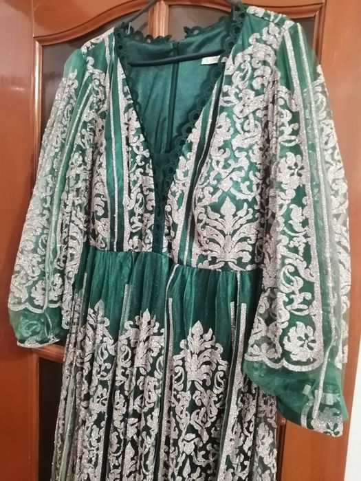 Продаю вечернее платье