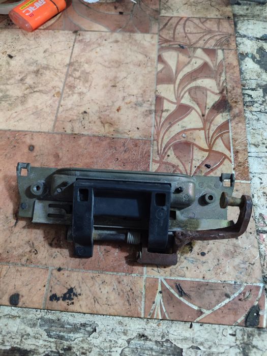 Ручка открывания двери БМВ е36