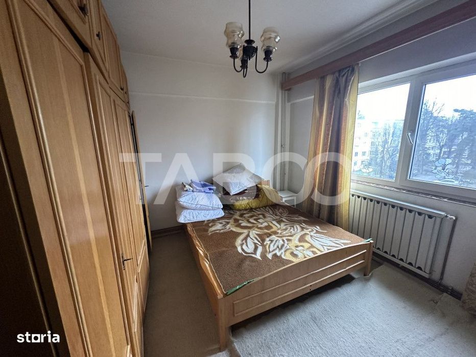 Apartament de inchiriat 2 camere decomandat etaj 3 mobilat utilat — fotografia 3