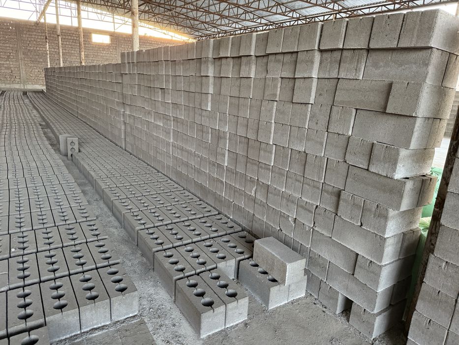 Шлака блок /прес блок