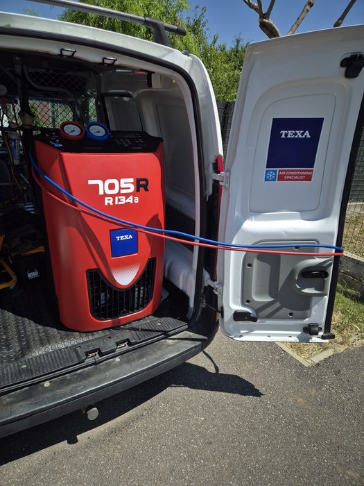 Service mobilA/C Incarcare freon la locatie