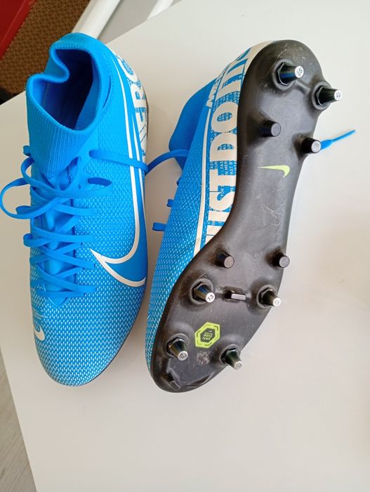 Бутонки Nike без забележки