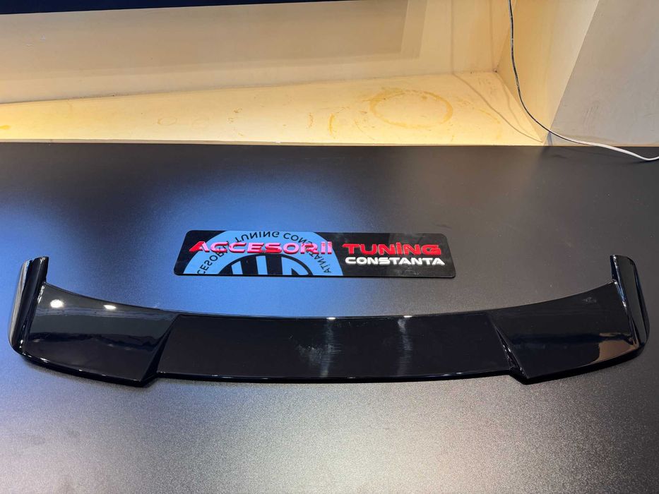 Eleron Haion - Volkswagen Passat B6 Variant Negru Lucios