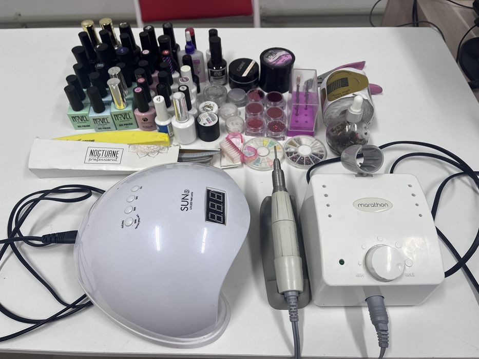 Продается маникюрный набор