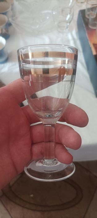 Продам фужеры и рюмки