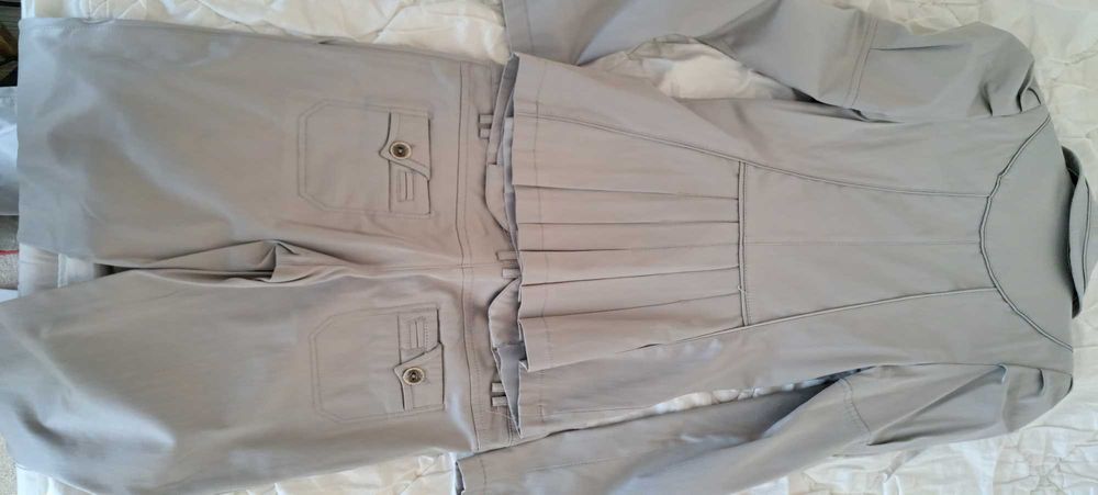 Дамски костюм размер 42