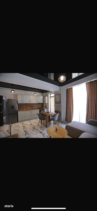 Apartament 2 camere, la mare