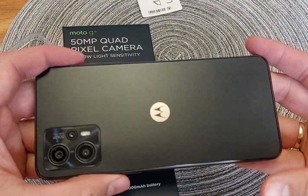 Motorola moto G13