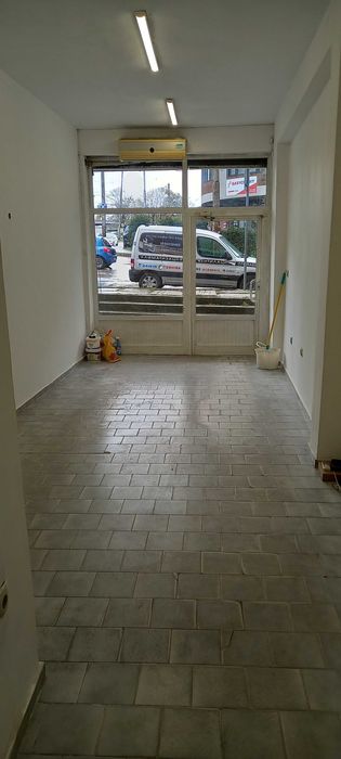 Дава се под наем Магазин в Варна, Младост 2 - 30 кв.м за 382.5 € - Снимка #5