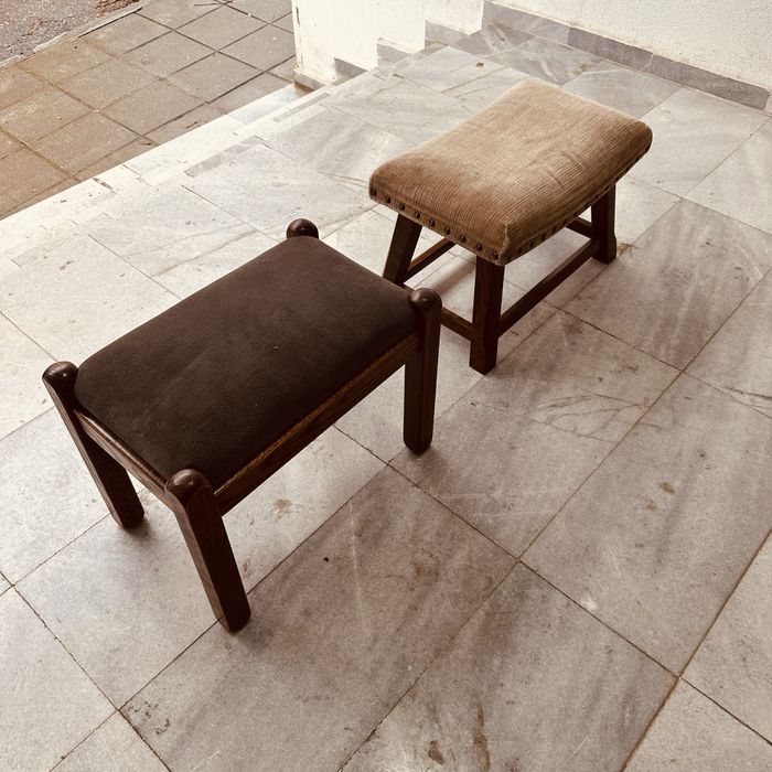 Винтидж табуретки от масивен дъб