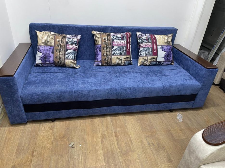 Дивнь кровтт тахта диван