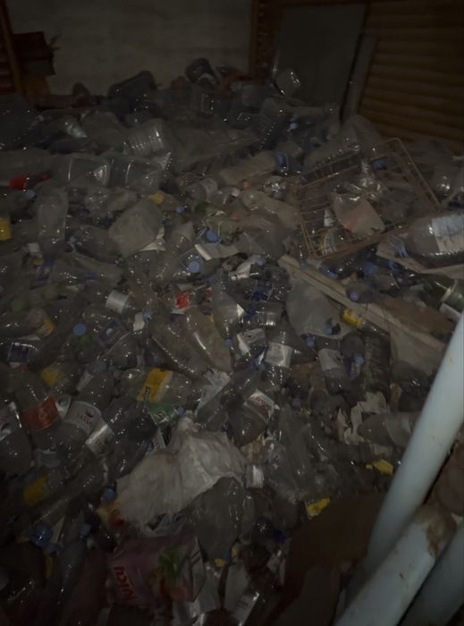 Пластиковые бутылки