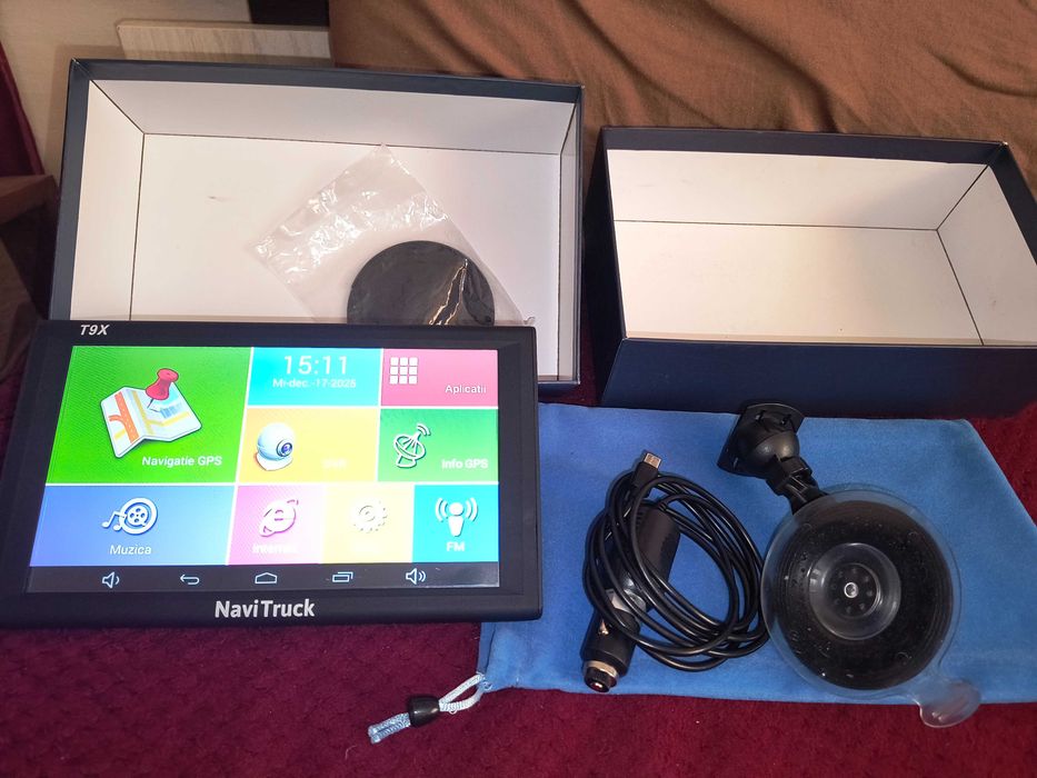 GPS  camioane,NaviTruck T9X ,16 GB,ecran de 9 inch,camera DVR FULL HD