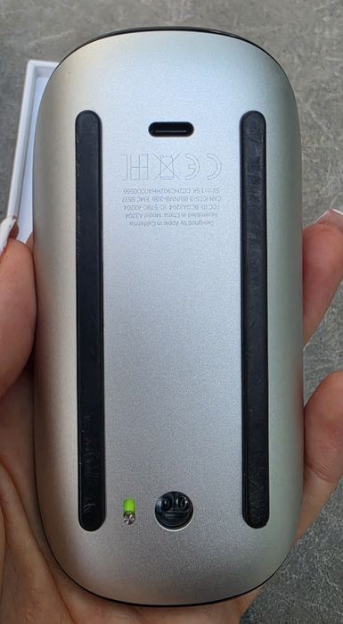 Мишка Apple Magic Mouse A3204
