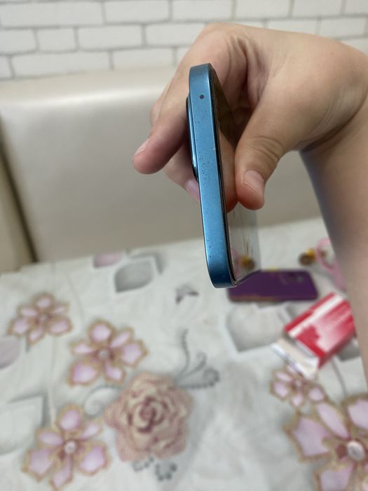 Honor 200 lite с коропкой
