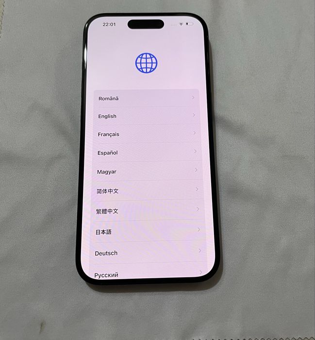 Iphone 15 pro cititi descrierea