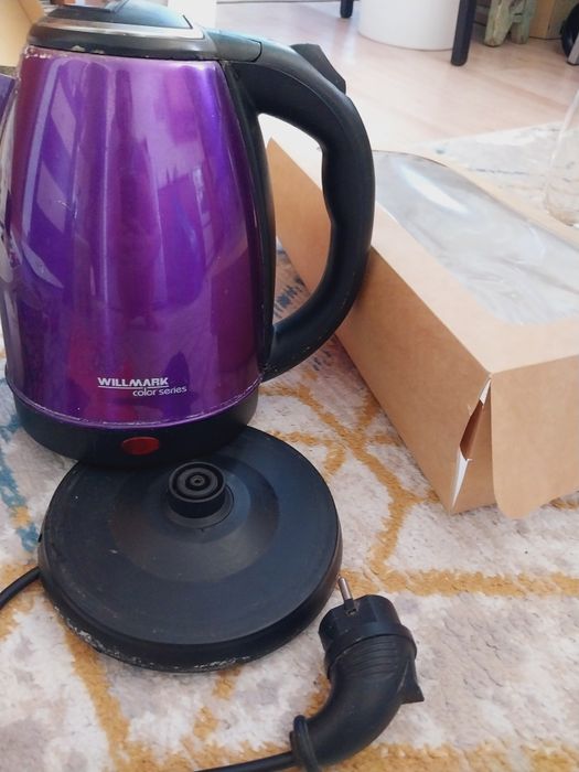 Продам посуду всё  за.