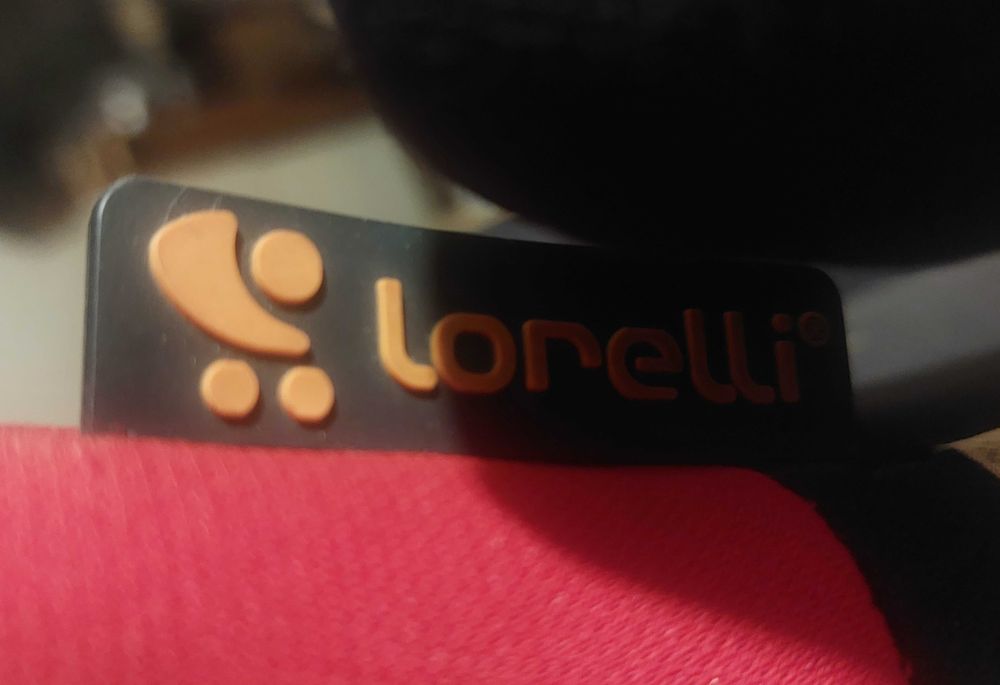 Повдигаща седалка за кола