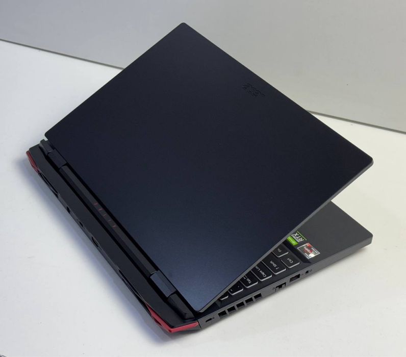 Acer Nitro RYZEN 7 - 7735H, Nvidia RTX 3050 4GB, kuchli ishlar uchun