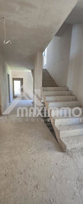 Продава се Тристаен апартамент в Варна, Виница - 105 кв.м за 802 €/кв.м - Снимка #9