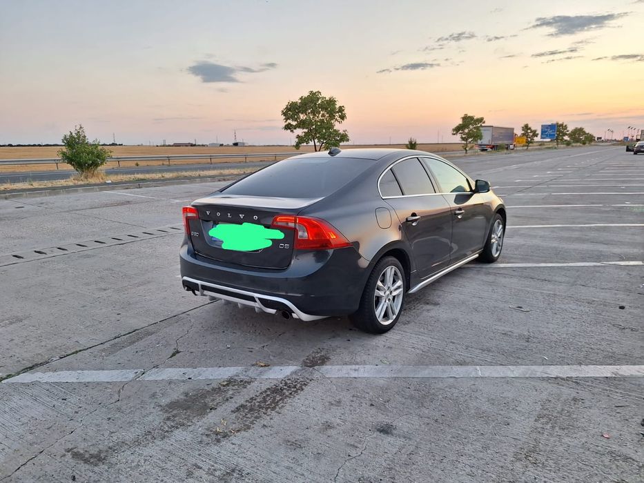 Vând Volvo S60 D5