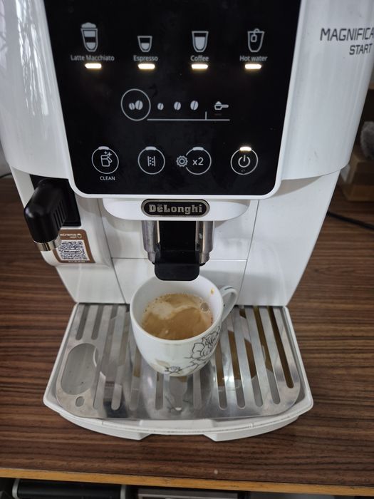 Delonghi magnifica start