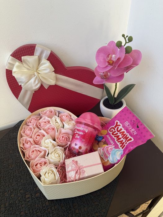 Подаръчни кошници