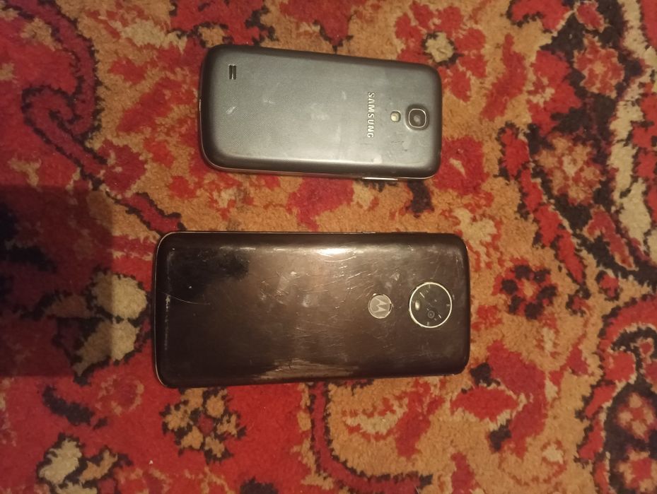 Продаю телефоны motorola e5 plus и samsung