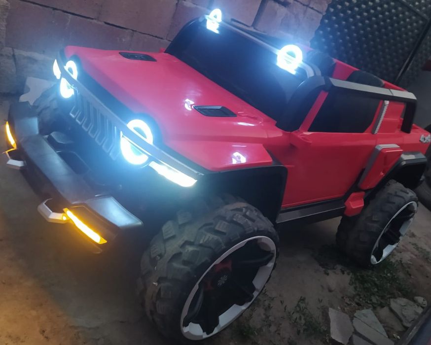 Детский электромобил