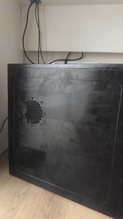 vand urgent pc gaming cu predare personala