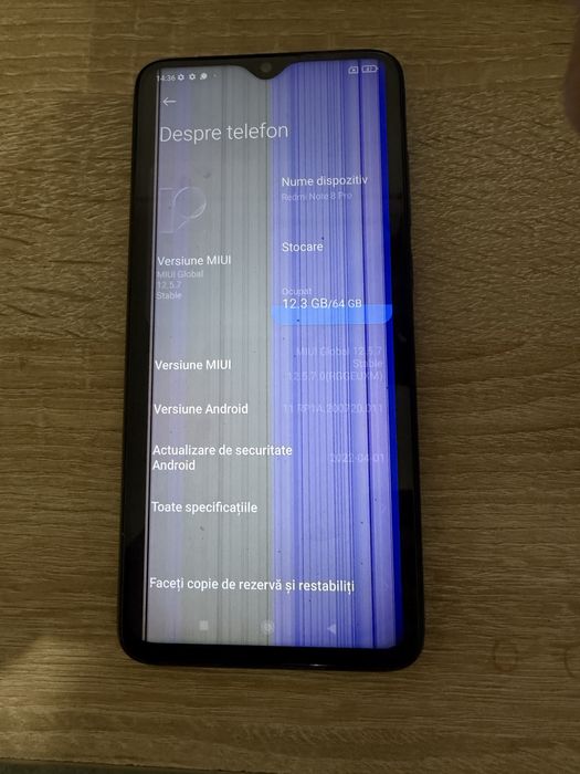 Vand Xiaomi Redmi note 8 pro cu / artefecte !