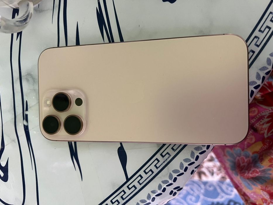 Айфон 16 про мах