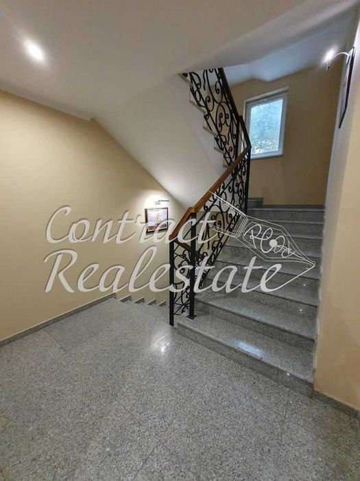 Дава се под наем Двустаен апартамент в Варна, Център - 63 кв.м за 586.5 € - Снимка #11