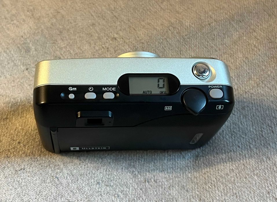 Aparat foto pe film Fujifilm DL-270 Zoom Super functional